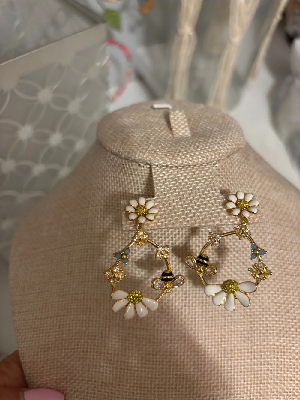 kate spade Gold-Tone White Daisy Hoop Earrings
